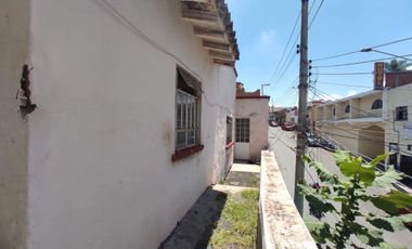 Casa con uso de suelo en venta, Amatitlán, Cuernavaca, Morelos