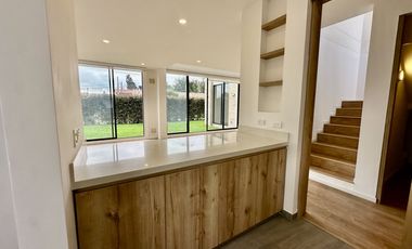 casa en arriendo en chuntame. Cod A6010