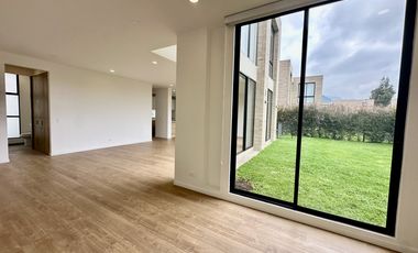 casa en arriendo en chuntame. Cod A6010