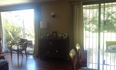 Excelente vivienda en barrio privado C.U.B.A