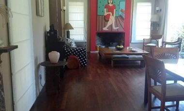 Excelente vivienda en barrio privado C.U.B.A