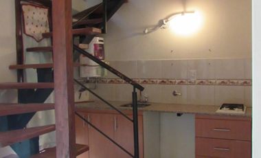 EXCELENTE OPORTUNIDAD, ideal RENTA, tres inmuebles , dos departamentos y una casa, pleno centro , todos los servicios.