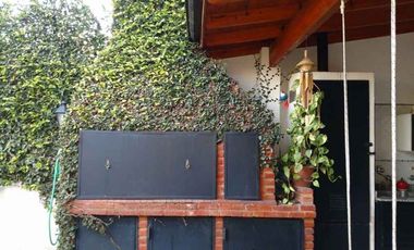 Casa PH en venta en Moron Sur