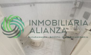 casa en arriendo en el recreo. Cod A17036