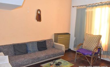 CASA CON PILETA EN BARRIO PARQUE GOLF