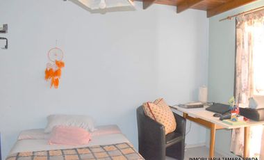 CASA CON PILETA EN BARRIO PARQUE GOLF