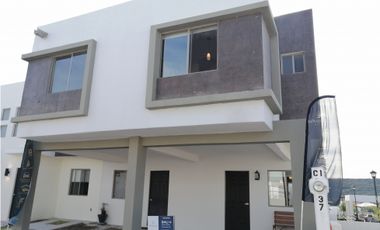 CASA EN VENTA EN CIUDAD DEL SOL QUERETARO GAS