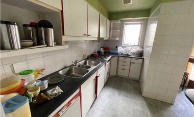 Chalet 4 ambientes. Zona Plaza Mitre