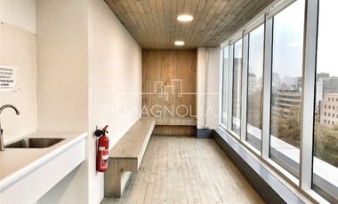 Amplia Oficina en arriendo, Providencia