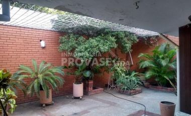 casa-local en venta en caobos. Cod V102122