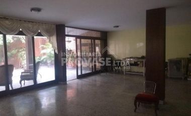 casa-local en venta en caobos. Cod V102122