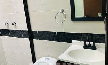 Hermosa Casa en Venta de 3 niveles Fraccionamiento Privado Coatepec