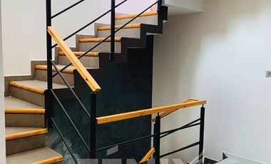 Hermosa Casa en Venta de 3 niveles Fraccionamiento Privado Coatepec