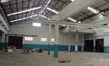 Excelente galpón en alquiler