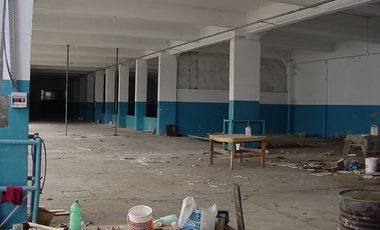 Excelente galpón en alquiler