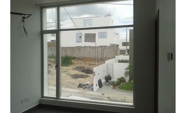 Casa de venta en Manta  zona sur