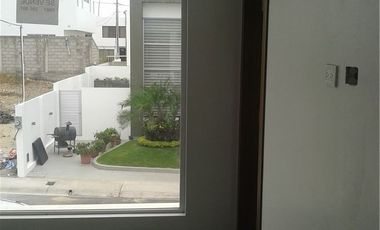 Casa de venta en Manta  zona sur