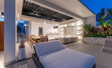 Leasehold - Private Rooftop Sanctuary, A Fully Furnished Luxury Villa in Pererenan, Canggu, Bali
