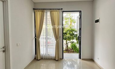 Rumah Modern 3 KT Dekat UPJ Stasiun Dan BXC Mall NY 17622