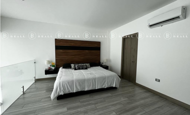 PENT HOUSE EN VENTA O RENTA  TORRE ARIA. COL. SANTO NIÑO