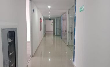 oficina en venta en unicentro. Cod V1121