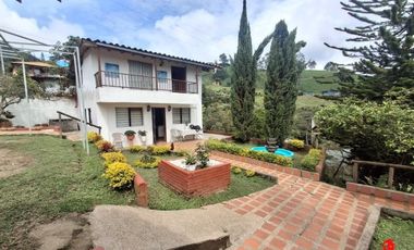 finca en venta en vereda montaÑita. Cod V6189