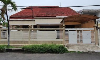 Rumah disewakan di Jawa Timur, Surabaya