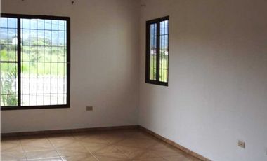 VENDO ALQUILO CASA ESTILO DUPLEX