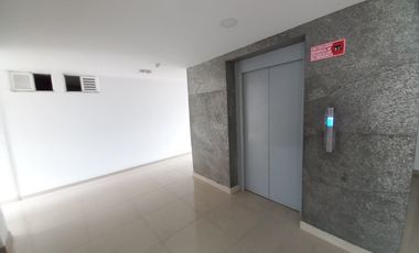 apartaestudio en arriendo en edificio baviera piso 6. Cod A13698