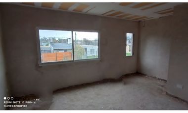 DÚPLEX 4 AMBIENTES A TERMINAR LAS MARGARITAS