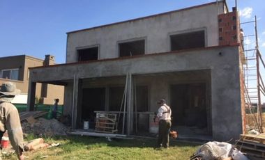 Venta casa a estrenar al lago en Villanueva Barrio San Rafael