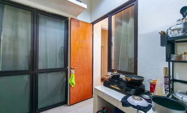 Rumah 10 menit ke Paradise Walk Serpong Hadap Timur Siap KPR J-50097