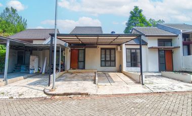 Rumah 10 menit ke Paradise Walk Serpong Hadap Timur Siap KPR J-50097