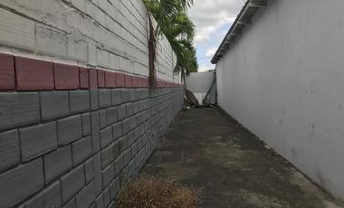 Vendo/Alquilo Local Comercial-Av. J.T.MArengo(J.Luna)