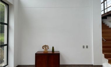 VENDO O ARRIENDO LA CALERA  450 M2