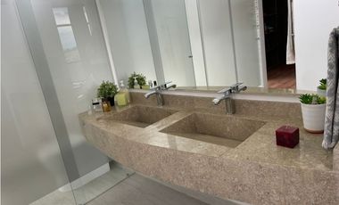 VENDO O ARRIENDO LA CALERA  450 M2