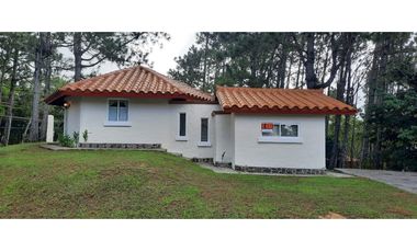 VENTA CASA EN ALTOS DEL MARIA 1482M2