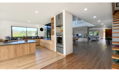 Venta de Casa en Parcelación Vía Don Diego - La Ceja