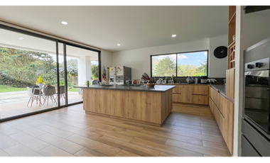 Venta de Casa en Parcelación Vía Don Diego - La Ceja