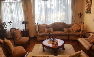Venta Casa Urbanización Cerrada – Sector Embajada Americana