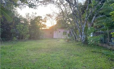 ALQUILO CASA DE 3HAB 3 BAÑOS SEMIAMOBLADO