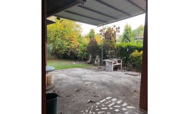 ALQUILO CASA DE 3HAB 3 BAÑOS SEMIAMOBLADO