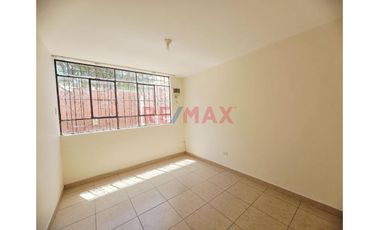 Casa En Venta Urb.San Isidro Piura ¡Deje De Soñar Con La Casa Perfecta Y Empiece A Vivir En Ella!.