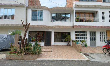 casa en venta en urb. campestre. Cod V9161842