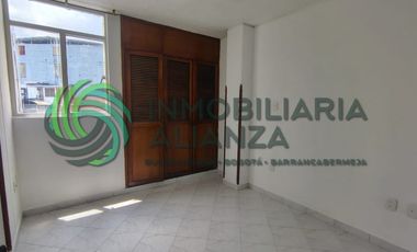 apartamento en arriendo en la universidad. Cod A14489