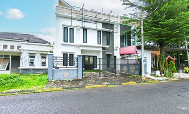 Rumah 3 Lt SHM Siap Huni 10 menit ke Mall Ciputra Cibubur J-39285