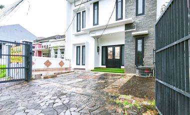 Rumah 3 Lt SHM Siap Huni 10 menit ke Mall Ciputra Cibubur J-39285