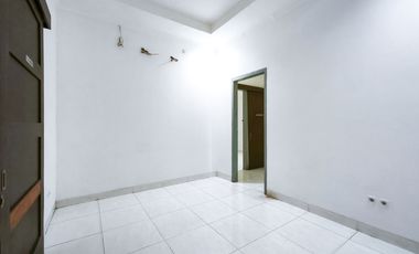 Rumah 3 Lt SHM Siap Huni 10 menit ke Mall Ciputra Cibubur J-39285