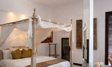 VILLA MEWAH 2 LANTAI DI PURI GADING JIMBARAN BADUNG, BALI