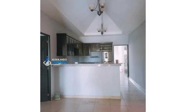 Alquilo o vendo hermosa y moderna casa en David! Super precio de venta